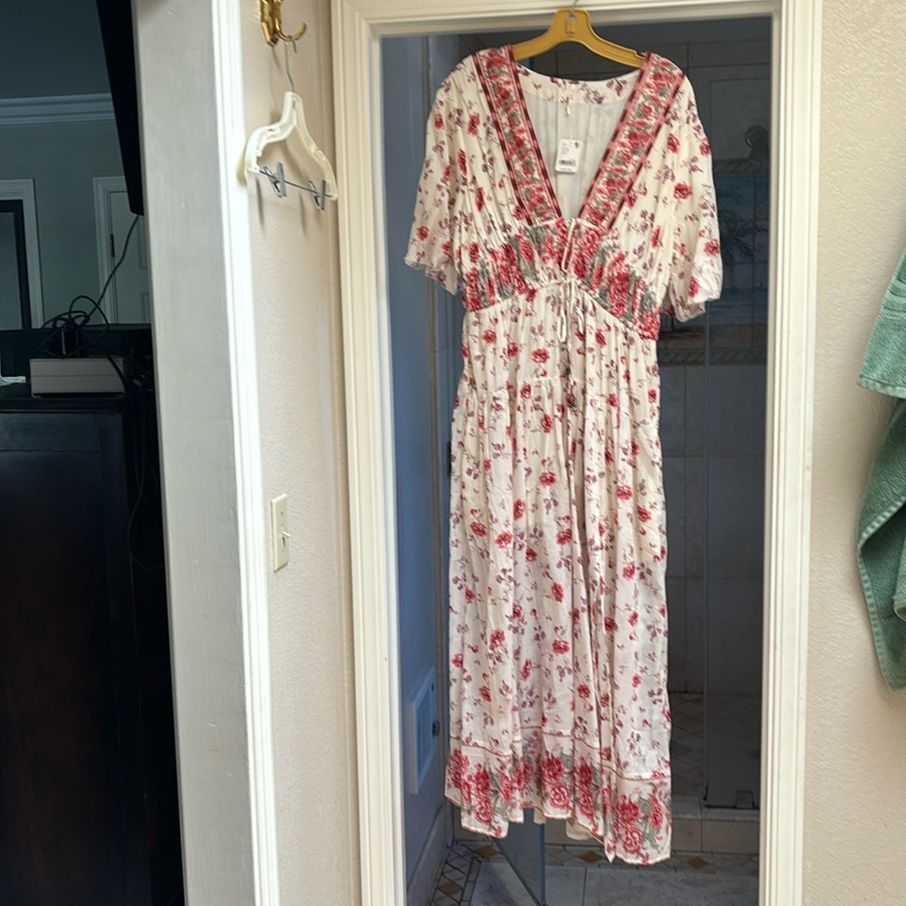 Free people ivory floral dress size large new with tugs